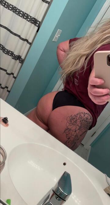 my ass just swallows this one up 😏