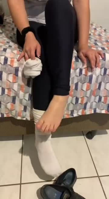 my first feet video is it good enough to be in here?