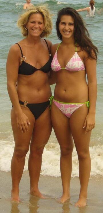 mother daughter summer