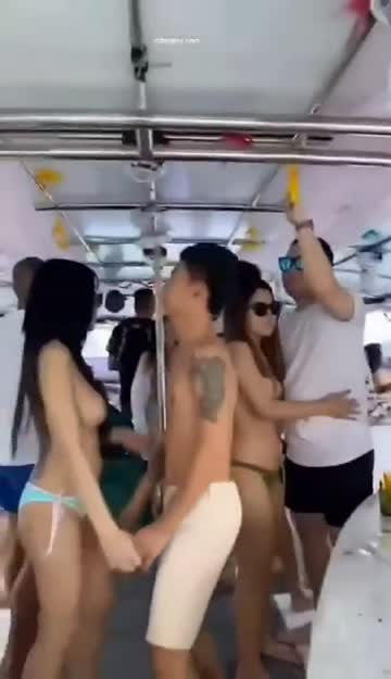 party on the boat