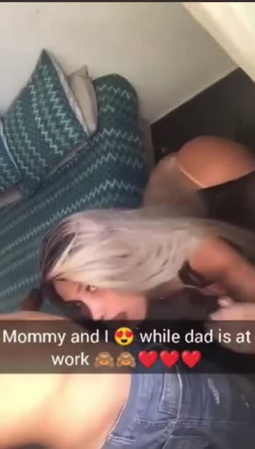 while dad’s at work mom works her jaw😏