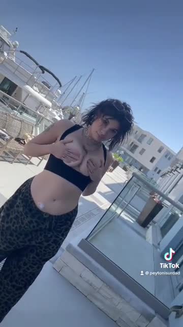 my best friend dared me to take my tits out at the pier 🥺