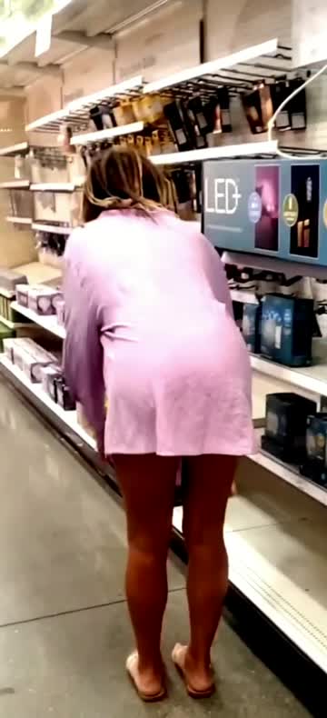this is the only thing i wore to target (f)
