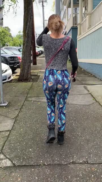 these pants are so awesome!