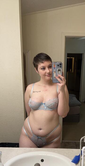 short haired cutie here, don’t you think?☺️