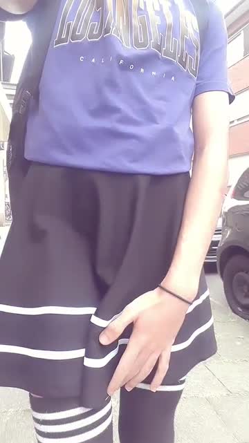 decided to be a slut and flashed my lil dick out in public :3