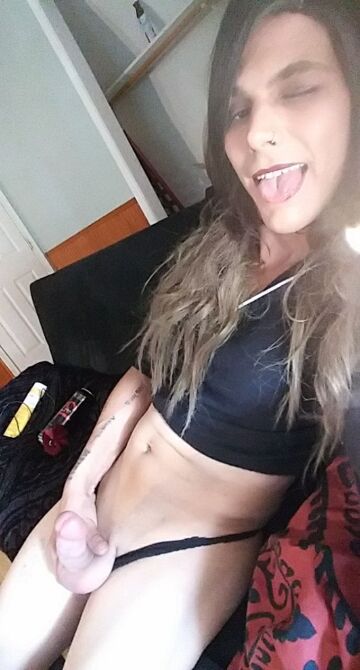 def a bottom but heres meeeee (: