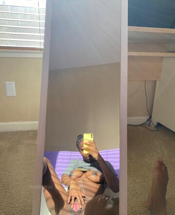 spread my pussy with your tongue. then slip it inside