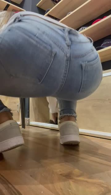 my latina booty in tight jeans!