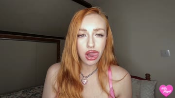 [oc] lusting after another 1ml filler in my 2ml lips!