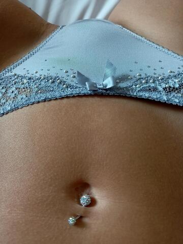 i like panties with delicate details and combined textures.