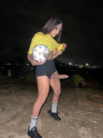 would you let her score⁉️⚽️🥅
