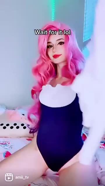 maid seraphine by ami inu