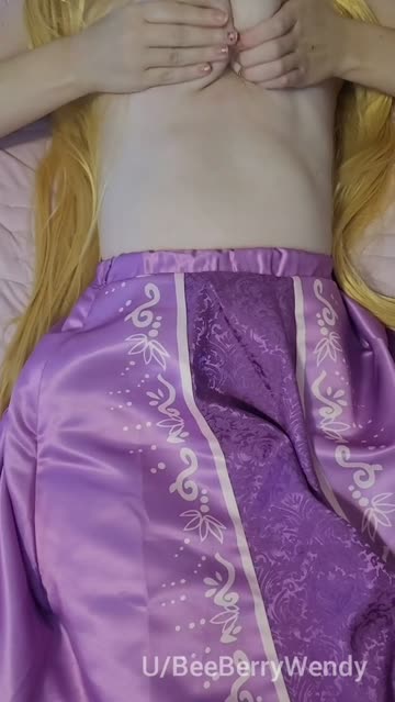 rapunzel (beeberrywendy) [tangled] [oc]