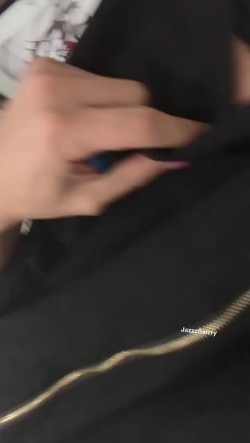 uh oh i forgot to wear panties in the store