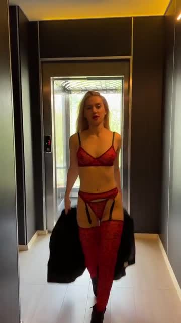 if i walked out of the elevator like this, would you fuck me?