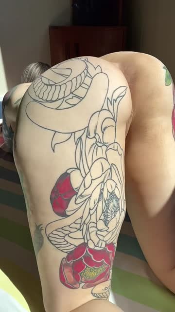 who wants a piece of this ass?