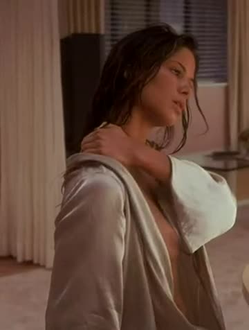 rhona mitra in 'hollow man'