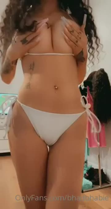 i want to cum to bhad bhabie