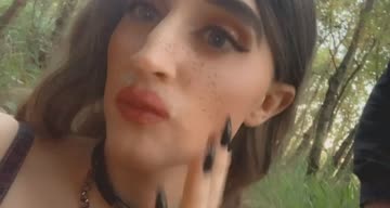 would you let me suck you outside? 💁‍♀️