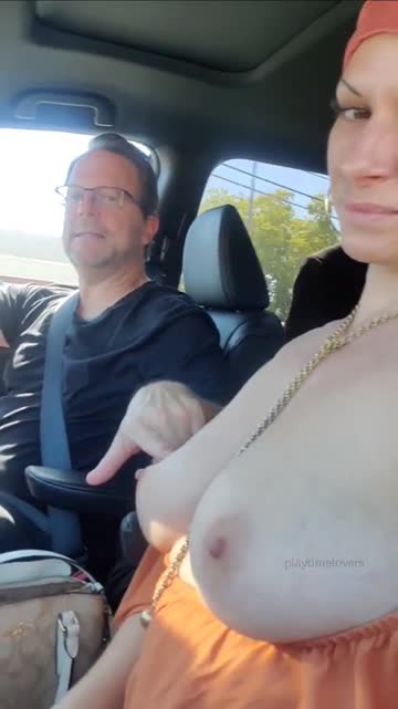 i love randomly flashing my man when we are just running errands...gotta keep it spicy!