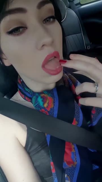 aria alexander rubs her pussy in the car