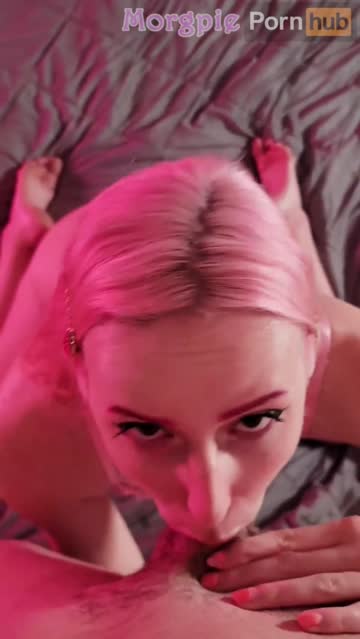 jerking it right down her throat 🤤