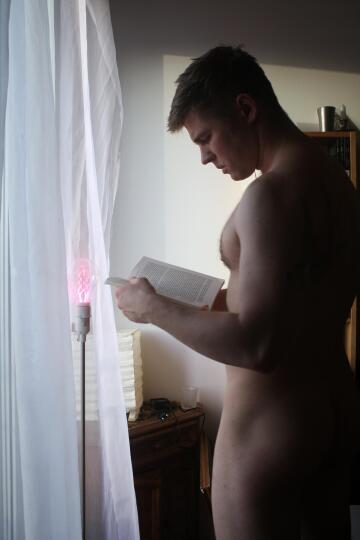 kant be bothered to get dressed