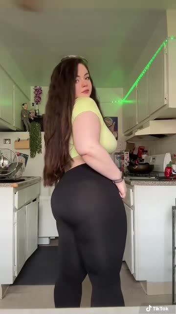 what would go through your head if you saw me walking down the street?