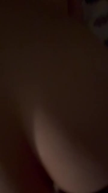 some doggy on a white girl 😏