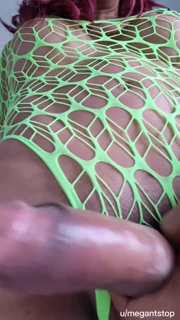 do you like them big and juicy, mommy will give it all to you..?