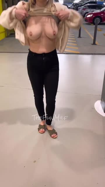 real tits… real flashing… from a real fun mother of 3!