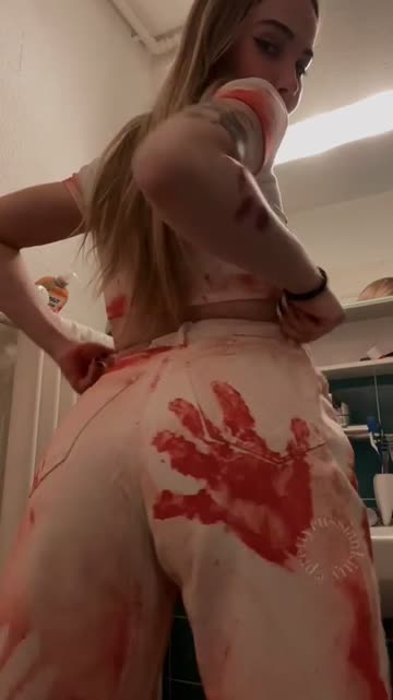 hope my booty can make you hard