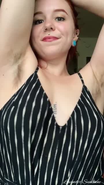 for all the armpit lovers in this subreddit 💗