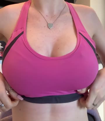 i worked extra hard in spin class today… do you think my instructor likes watching my big titties bouncing up and down?