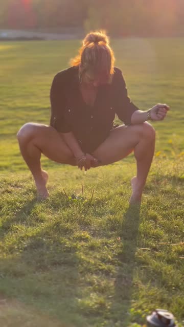 a nice steamy pee in the park