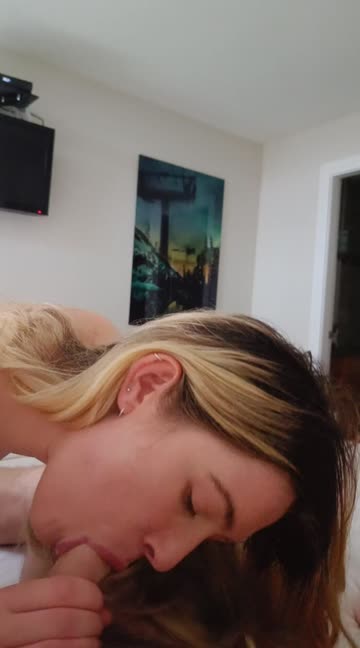 every morning should start with a blowjob!