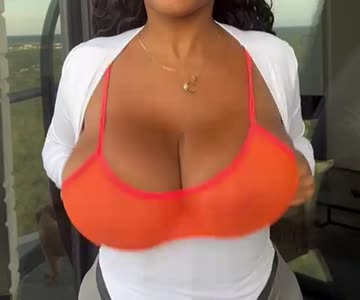 these tits are a load ;)