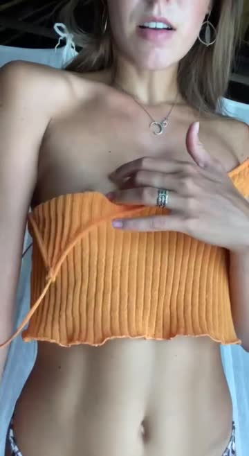 i love tits licking, can you, please? (f)