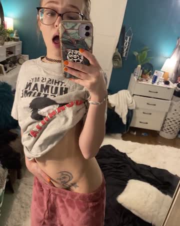 i need some help getting off, any volunteers?