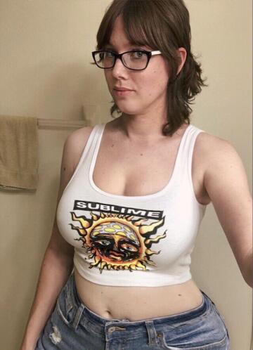 looking like an alternative chick 🤪