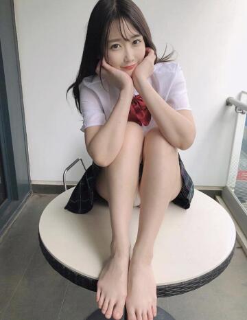 short skirts and legs up. best combo eva!!