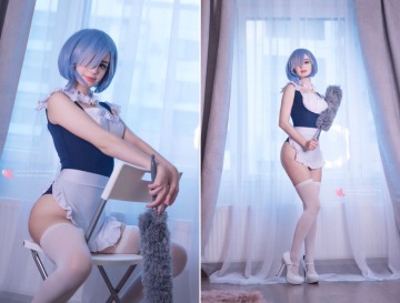 master, i need to clean everything before christmas! rem in modern world by kanra_cosplay [self]
