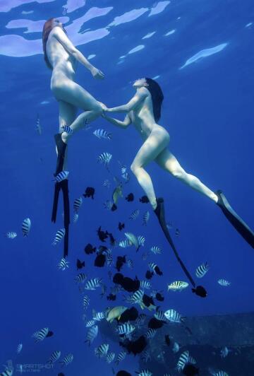 me and my friend astrid kallsen freediving naked! photo by smartshot ✌🏼