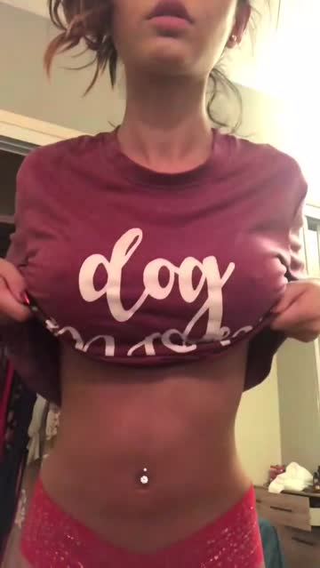 stunning teen shows tits