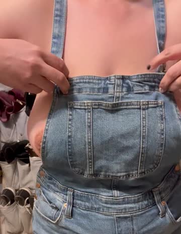 here to satisfy your farm girl fantasy