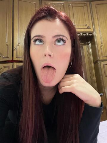 cum my tongue🤪