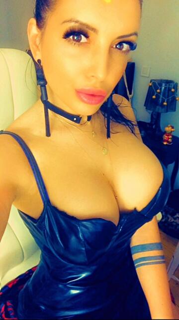 do you think my dress is blue or black?