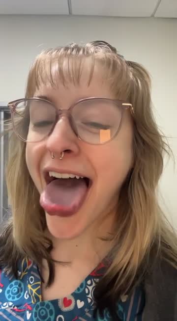 ahegao at work! 😈