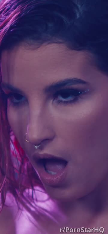 [lasirena69] twistys party gal'